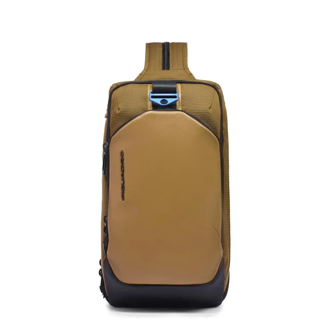 piquadro-zaino-monospalla-uomo-per-ipad-mini-antifurto-rfid-tessuto-riciclato-e- image 1
