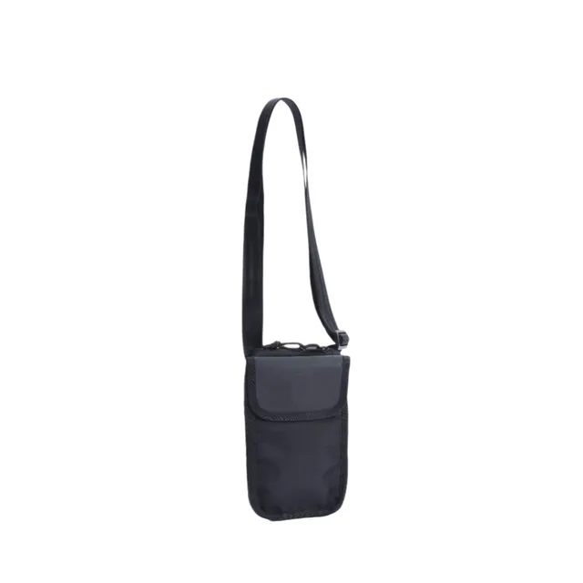 chrome-industries-travel-tech-pouch image 1