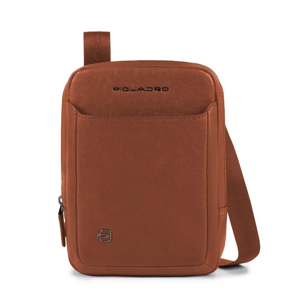 piquadro-borsello-in-pelle-compatto-ed-elegante-con-porta-ipad-mini-per-uomo image 1