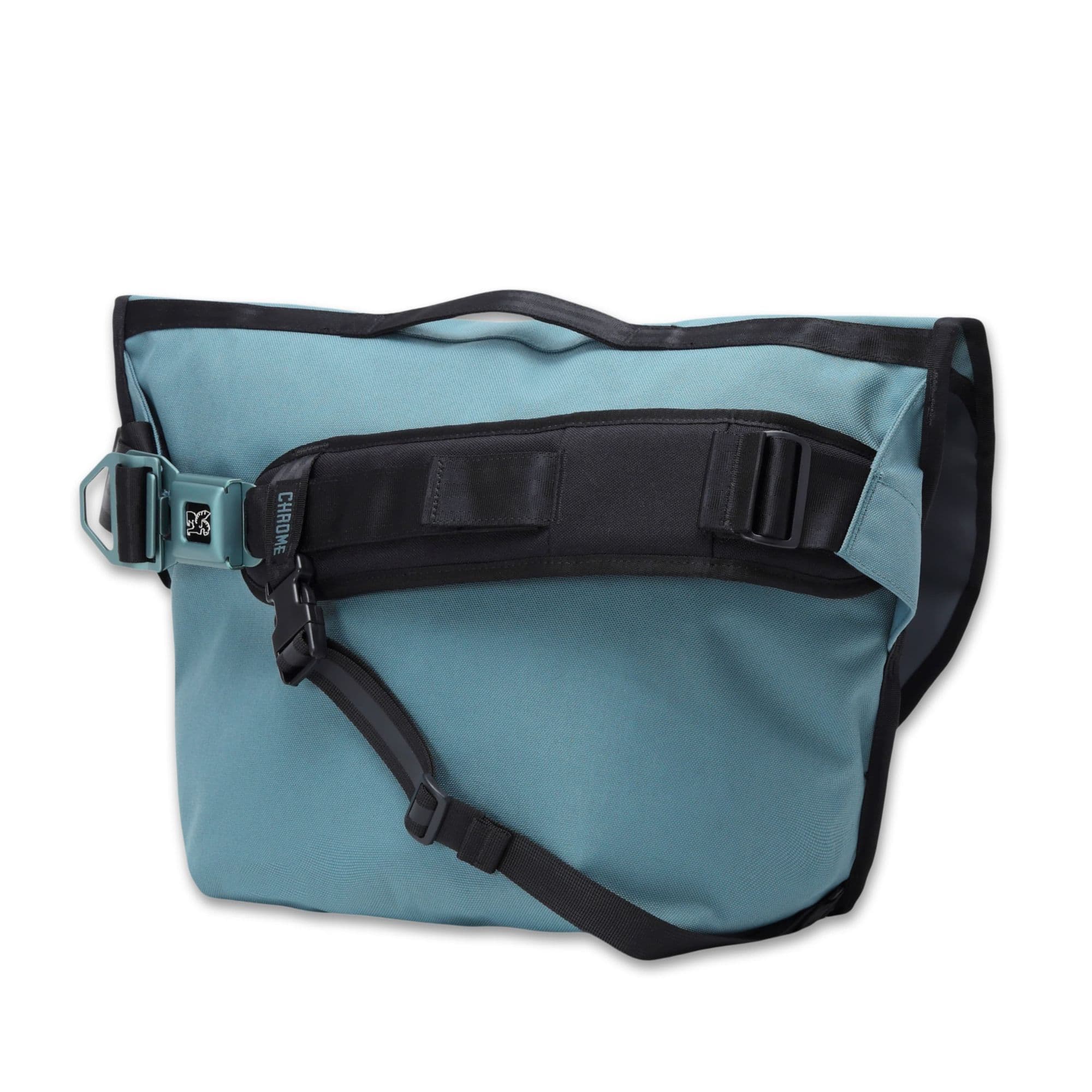 chrome-industries-citizen-15l-messenger image 8