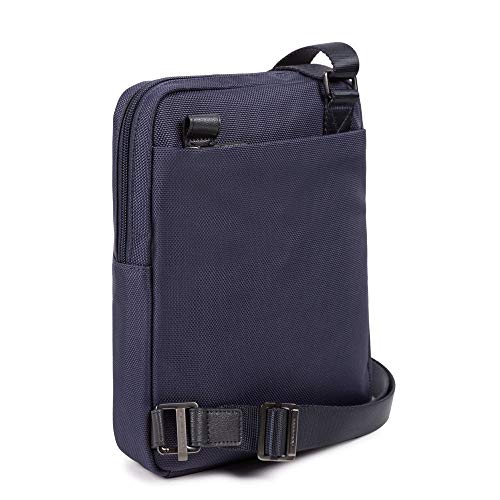 piquadro-borsello-compatto-uomo-in-pelle-e-tessuto-riciclato-porta-ipad-e-airpod image 8