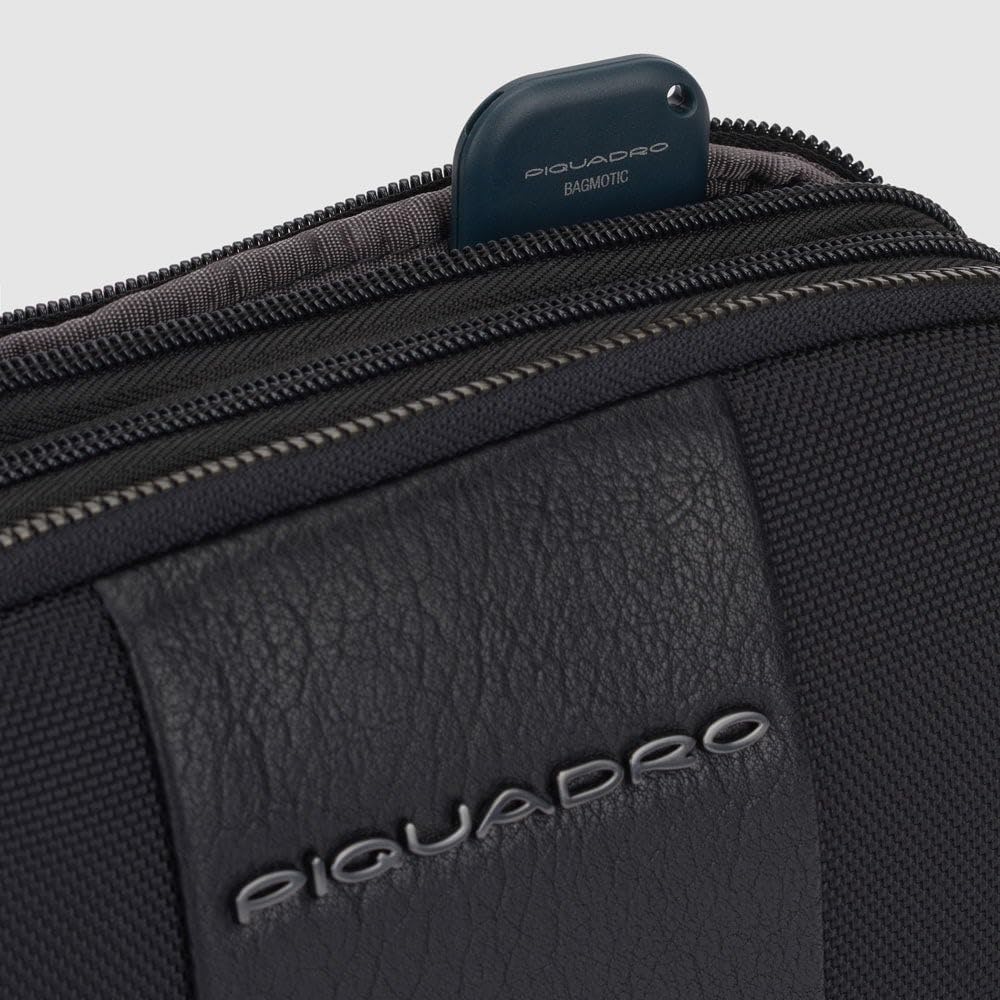 piquadro-pochette-3-scomparti-portacarte-uomo-in-tessuto-riciclato-e-pelle-nero image 3