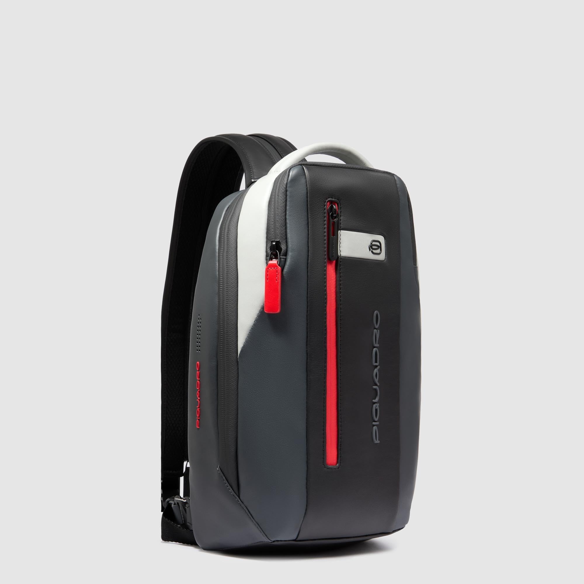 piquadro-zaino-monospalla-in-pelle-per-uomo-con-porta-ipad-tasca-airpods-e-prote image 2