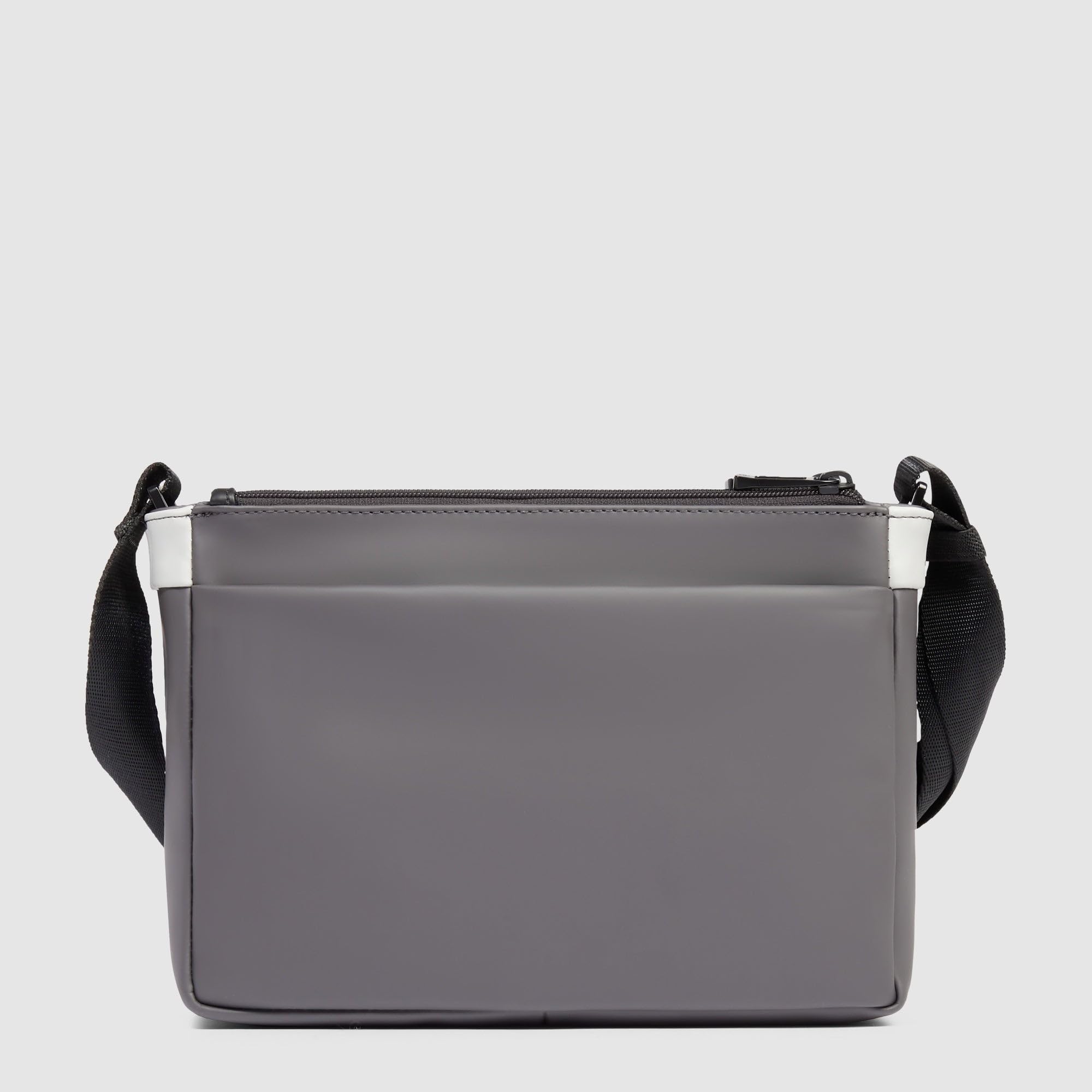 piquadro-borsa-uomo-a-tracolla-in-tessuto-gommato-resistente-all-acqua-porta-ipa image 3