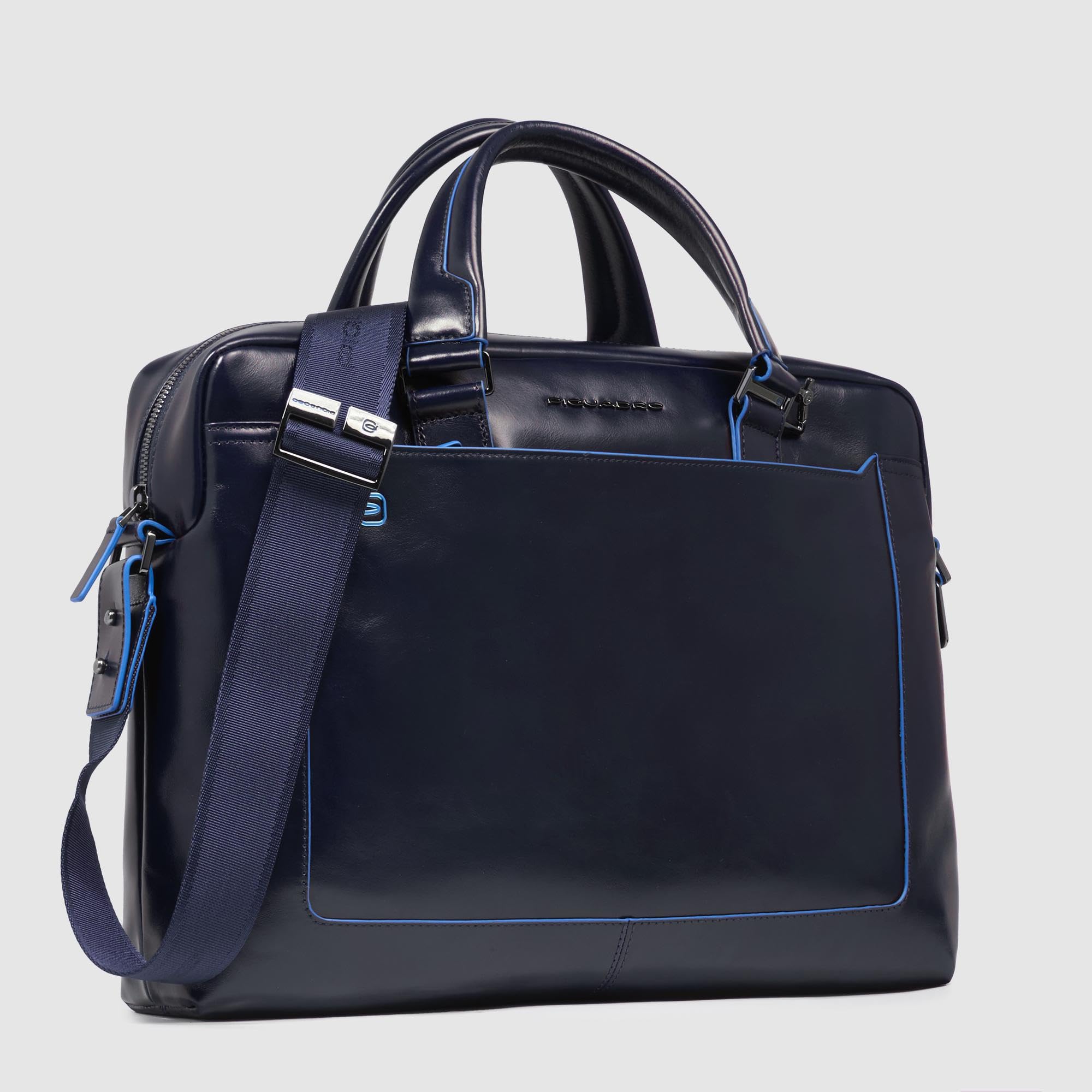 piquadro-borsa-lavoro-tracolla-in-pelle-porta-pc-15-6-blu-notte-collezione-blue- image 3