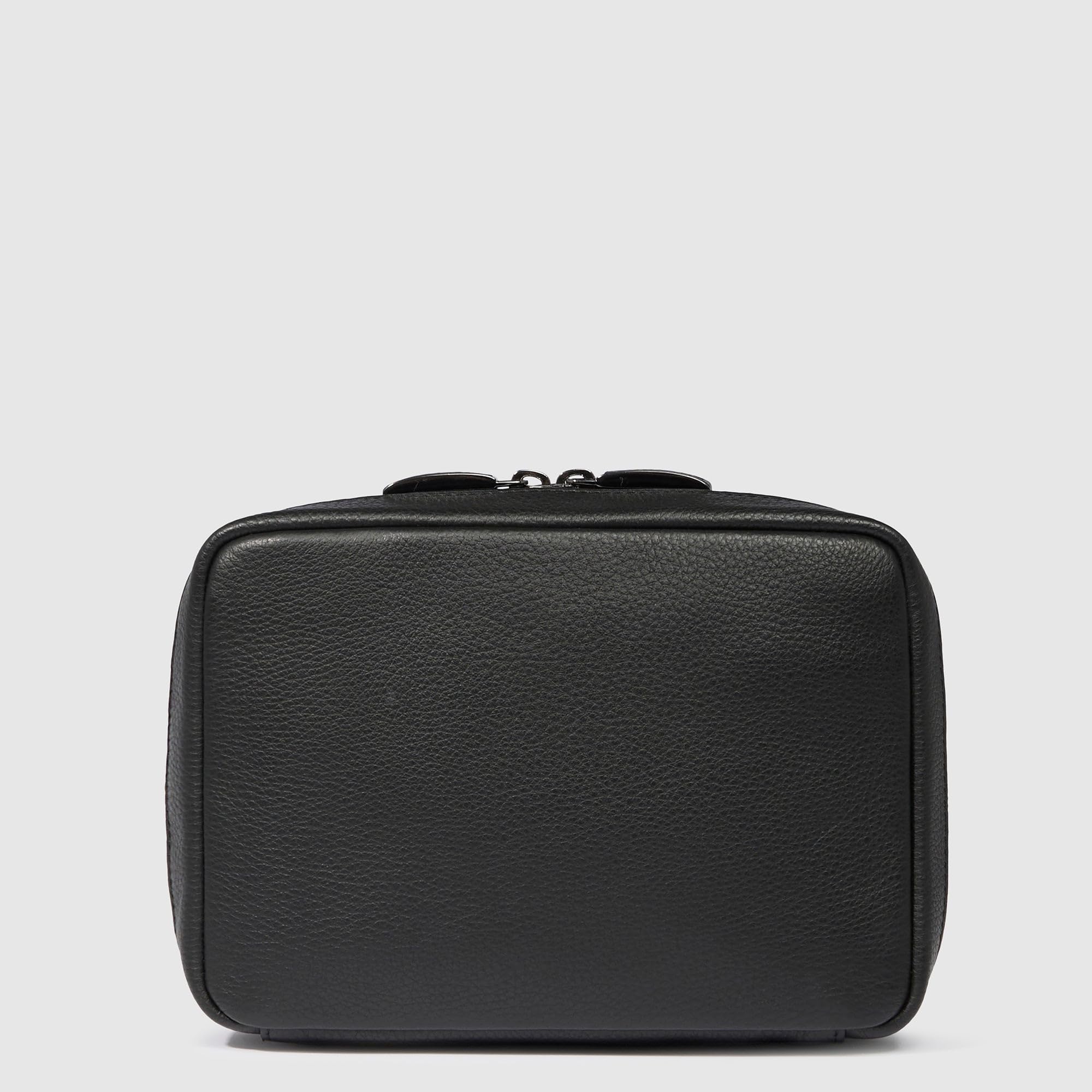 piquadro-pochette-porta-cavi-da-viaggio-in-pelle-modus-nero image 3