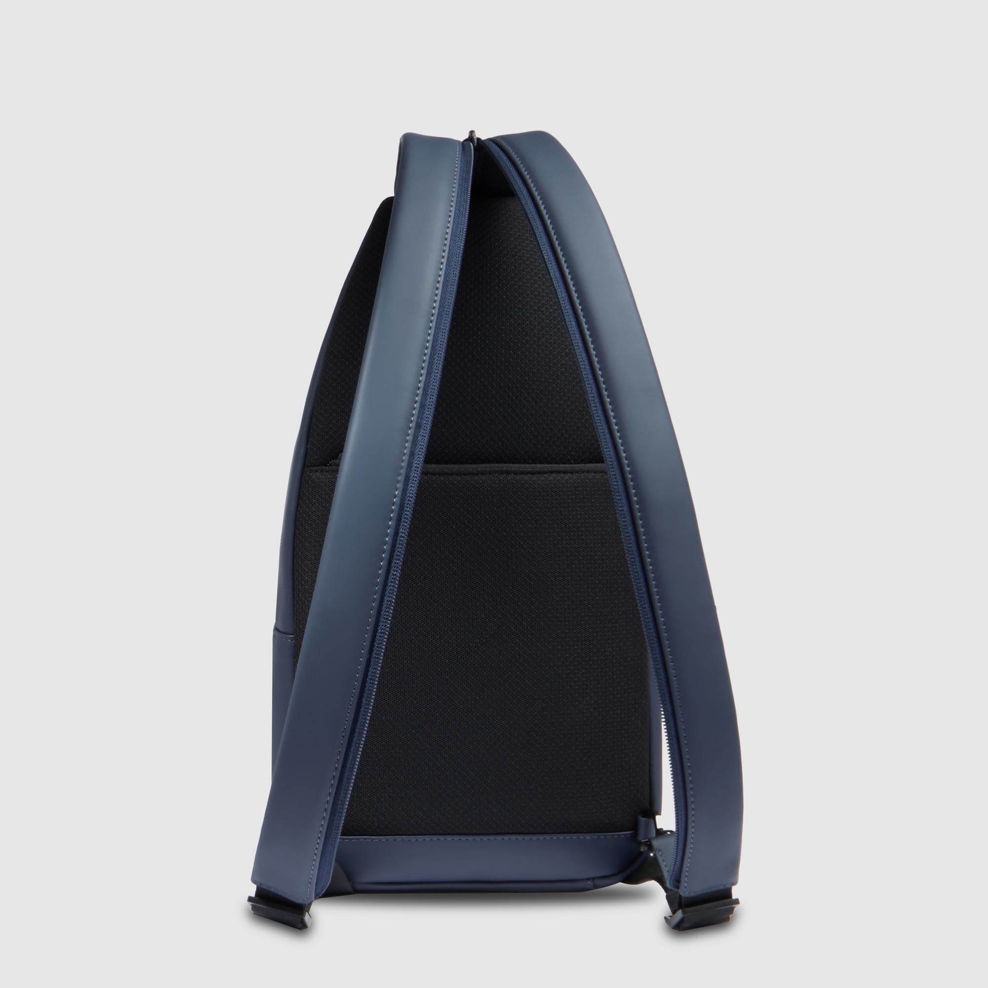 piquadro-zaino-monospalla-uomo-impermeabile-con-protezione-rfid-e-compatibilit-i image 5