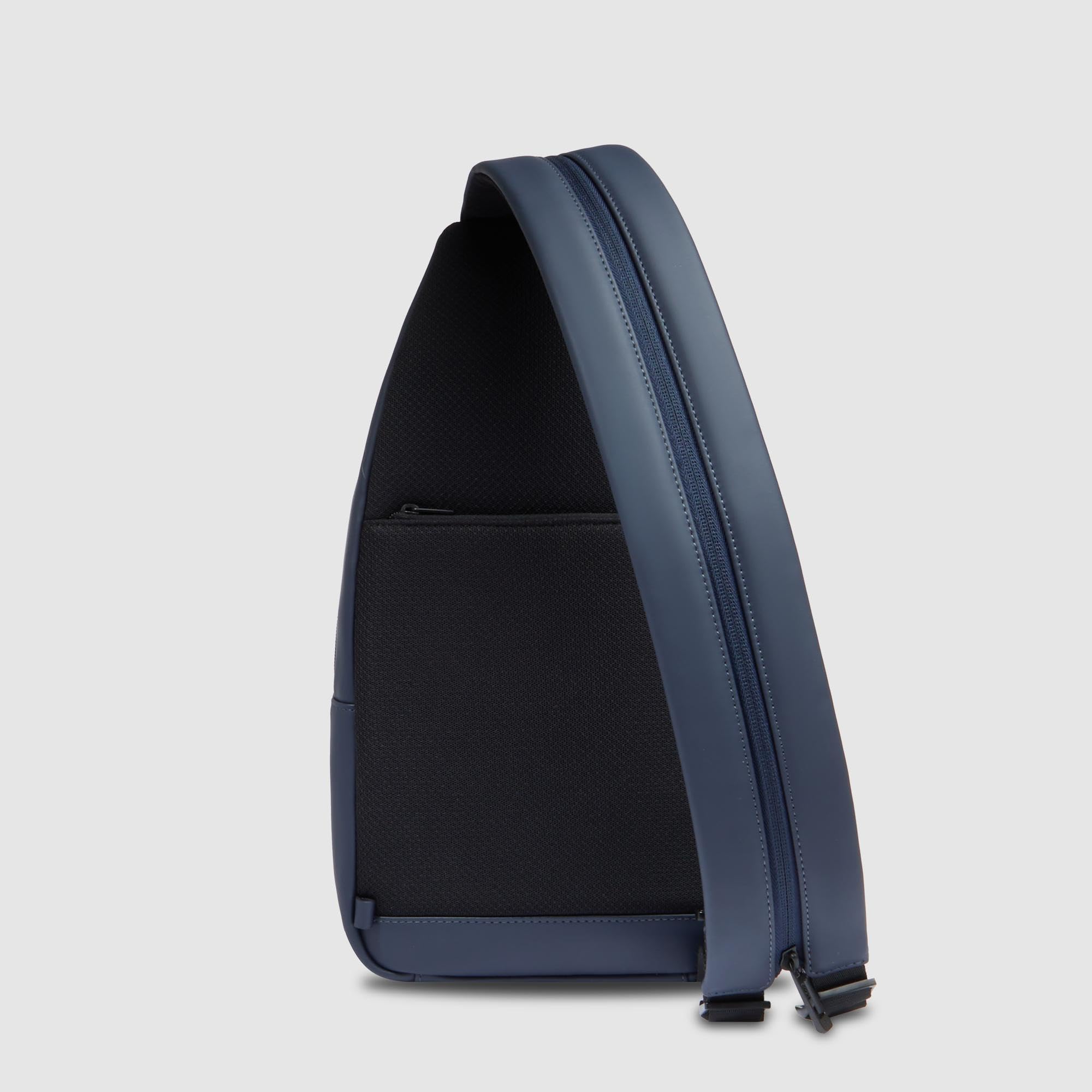 piquadro-zaino-monospalla-uomo-impermeabile-con-protezione-rfid-e-compatibilit-i image 3