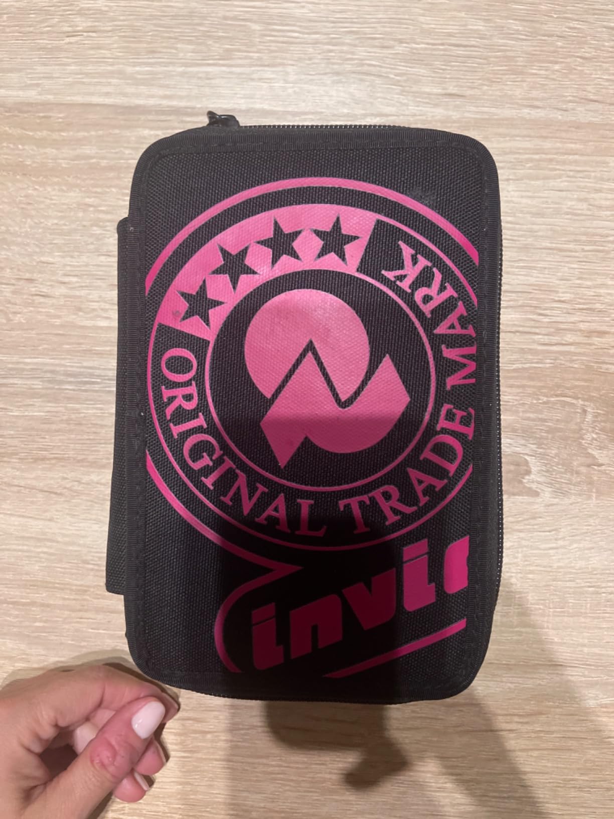 Astuccio completo e carino
