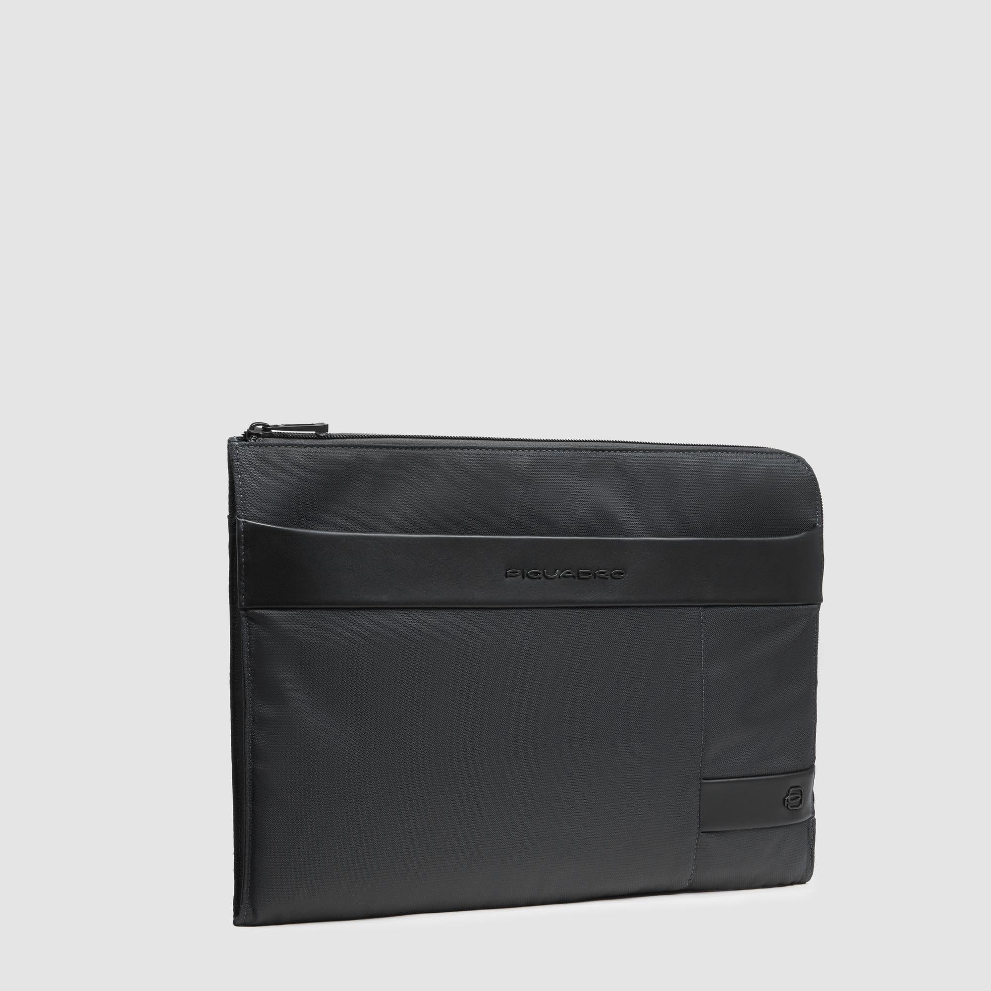 piquadro-custodia-porta-pc-13-3-in-pelle-e-tessuto-nero-con-manici-a-scomparsa-r image 2