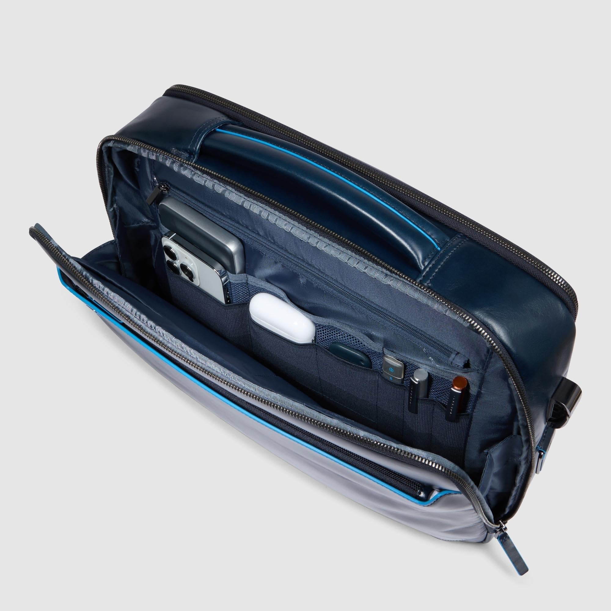 piquadro-blue-square-borsa-porta-pc-15-6-in-pelle-unisex-con-aggancio-per-trolle image 5
