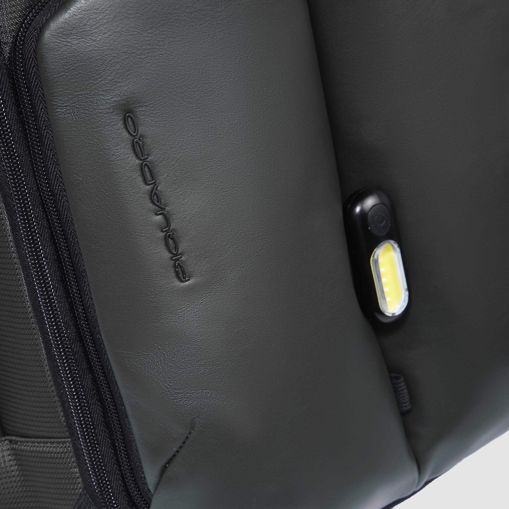 piquadro-zaino-porta-pc-15-6-in-pelle-e-tessuto-tecnico-uomo-nero image 8