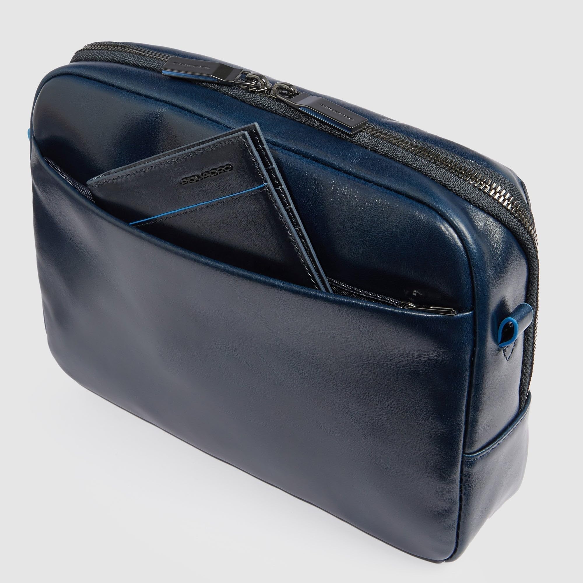 piquadro-blue-square-tracolla-in-pelle-per-uomo-con-porta-ipad-mini-e-protezione image 4