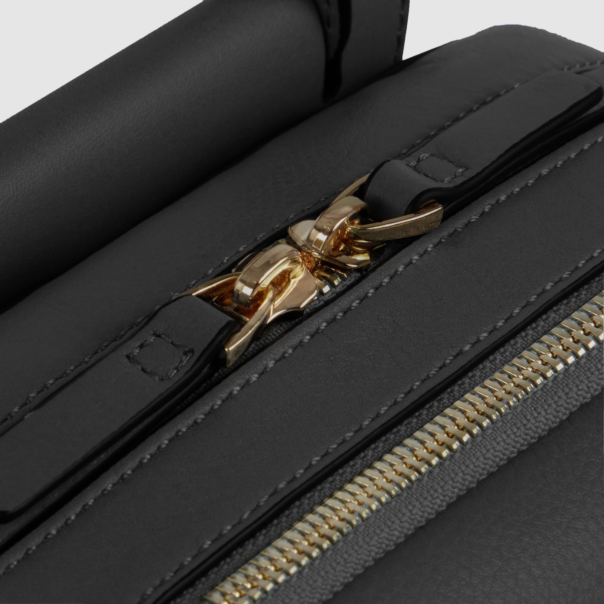 piquadro-zaino-donna-pelle-con-scomparto-tablet-mini-e-aggancio-trolley image 6