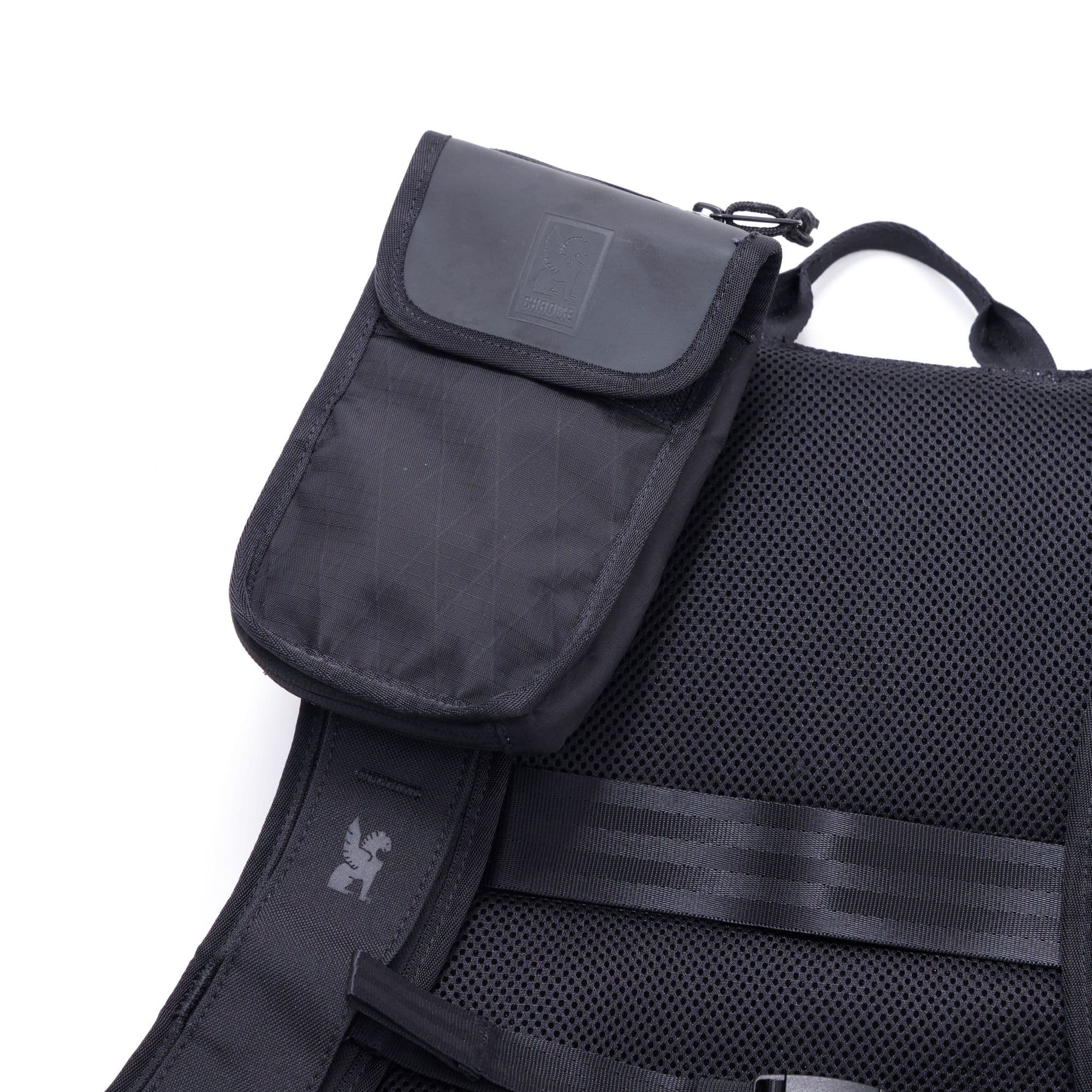chrome-industries-travel-tech-pouch image 4