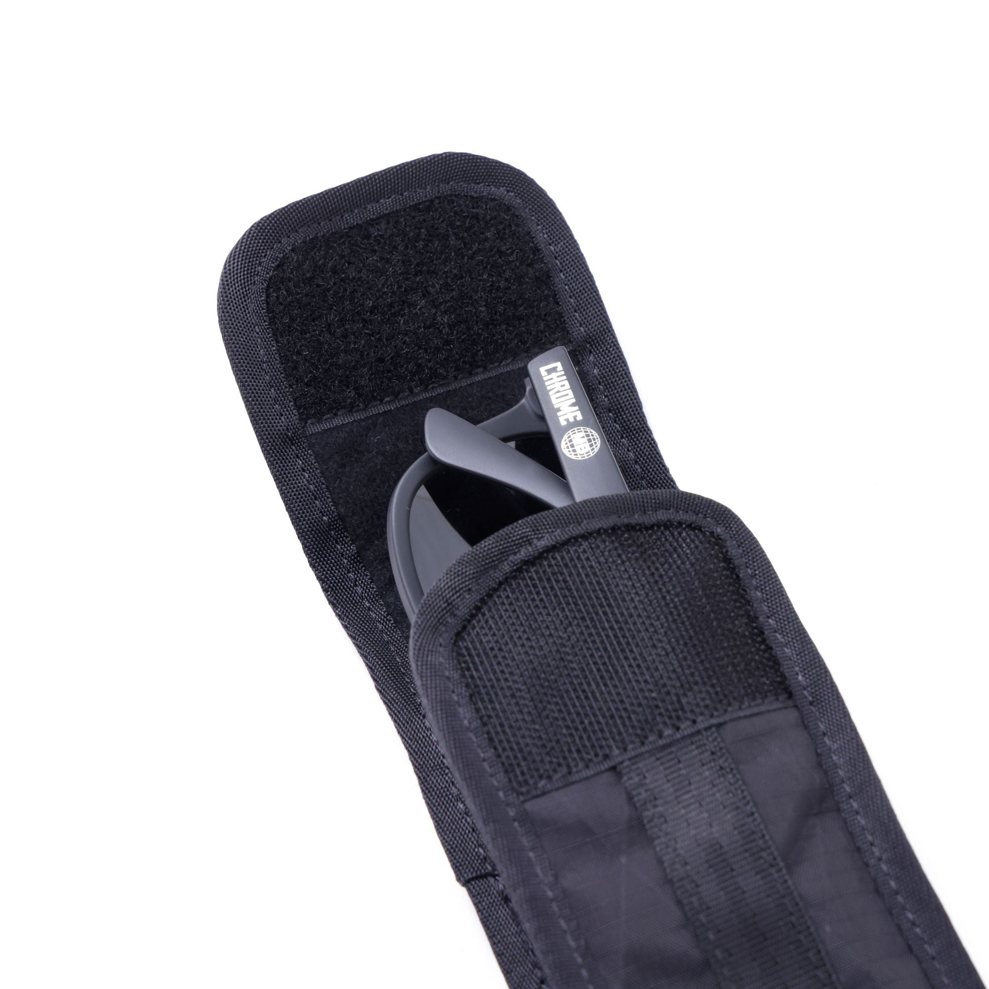 chrome-industries-sunglass-pouch-porta-occhiali-con-clip image 2