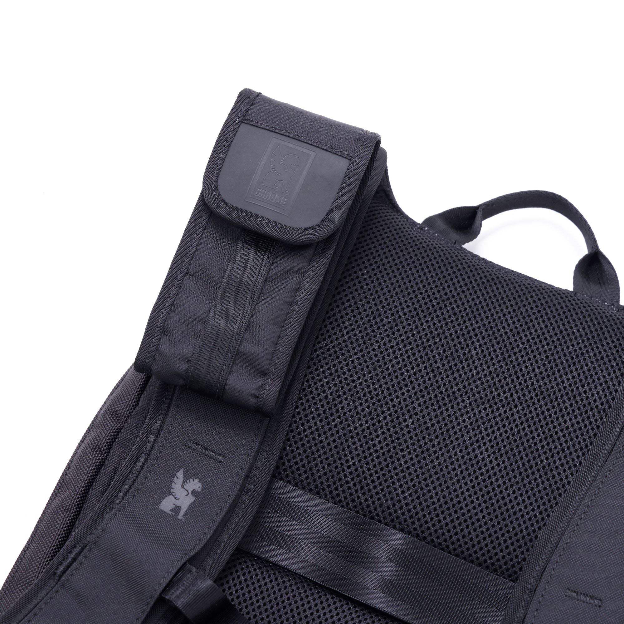 chrome-industries-sunglass-pouch-porta-occhiali-con-clip image 4