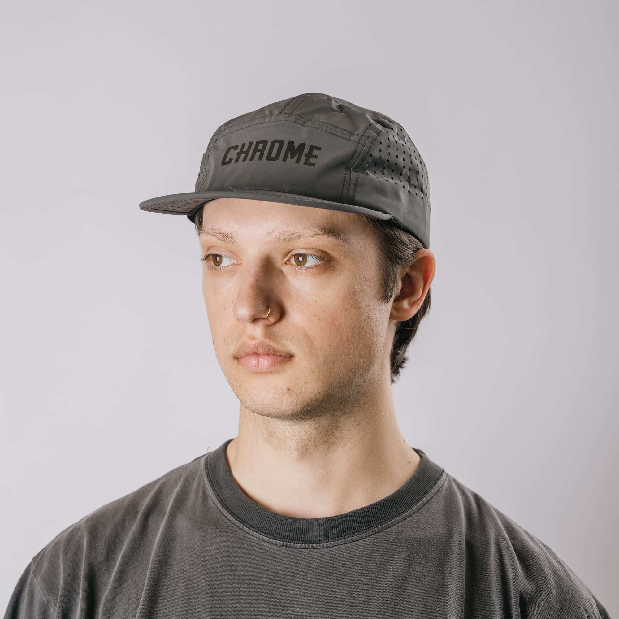 chrome-industries-five-panel-hat-cappello-cinque-teli-riflettente image 4