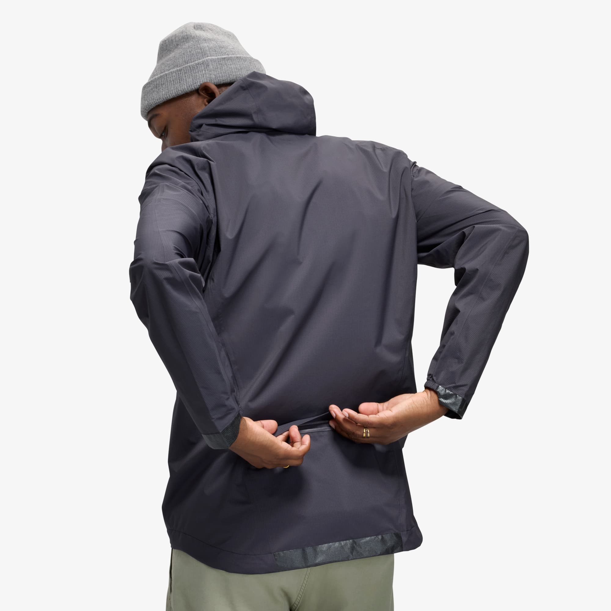 chrome-industries-downpour-jacket-giacca-impermeabile-uomo image 8