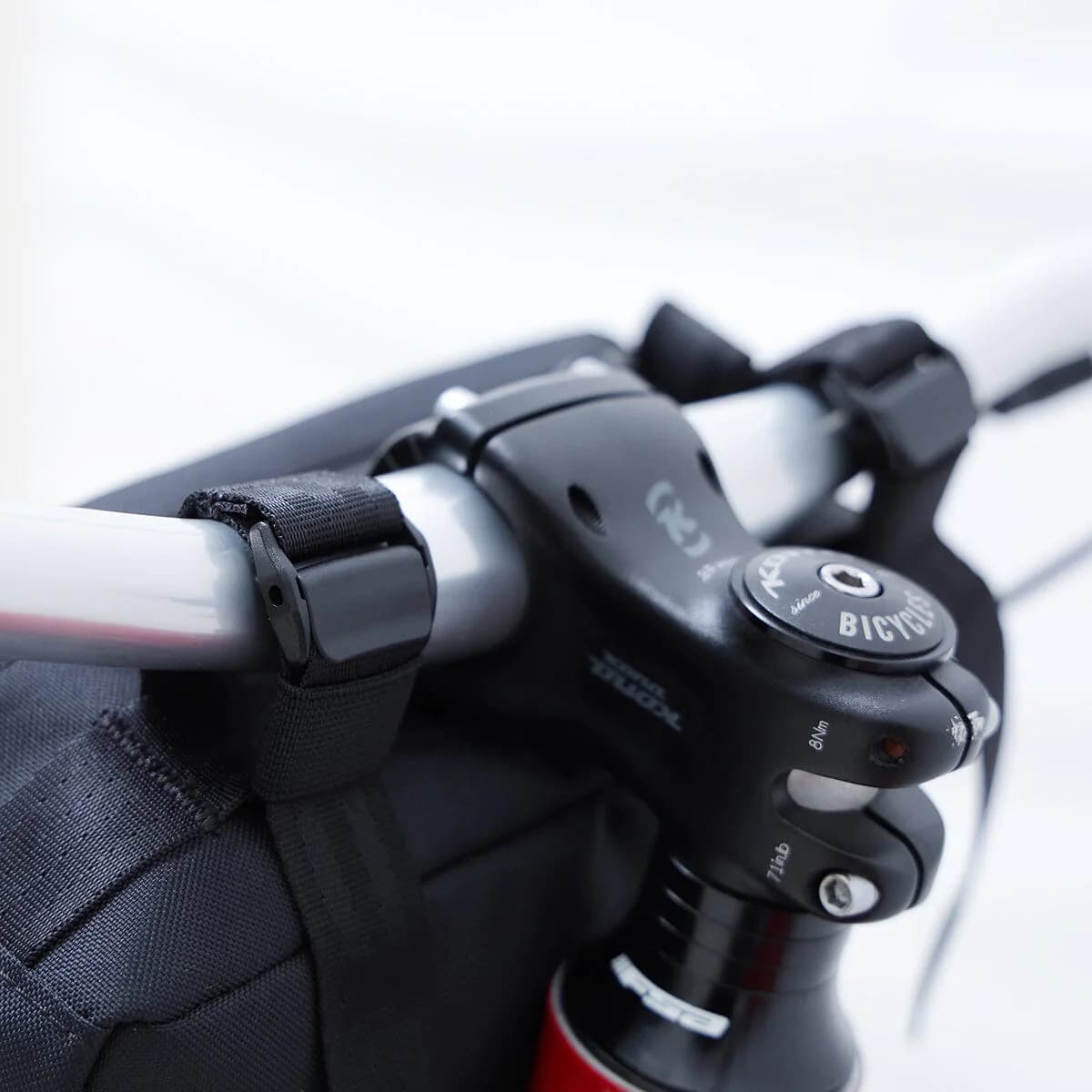 chrome-industries-holman-handlebar-bag-borsa-da-manubrio-bike-bag image 6